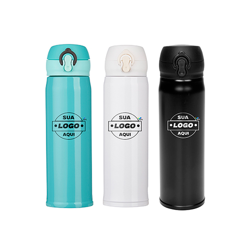 Garrafa térmica de 400ml de inox colorida com botão e válvula para abertura. Possui um sistema de trava (basta mover para cima/baixo para abrir/fechar), pressione o botão central para abrir a tampa(possui na parte interna borracha protetora evitando vazar o líquido). Para abrir a tampa por completo basta rosqueá-la, parte interna revestida em inox. Na embalagem do produto pode ir especificado a capacidade de 450ml ou 500ml devido aos fabricantes que trabalham terem impresso a descrição deste modo, porém ressalvamos a capacidade correta de 400ml.

Medidas aproximadas para gravação (CxL):  16 cm x 6 cm

Tamanho total aproximado  (CxL):  22,7 cm x 7,2 cm x 20,5 cm